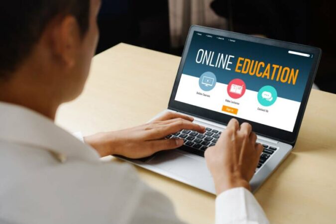 E-learning website with modish sofware for student to study online on the internet network